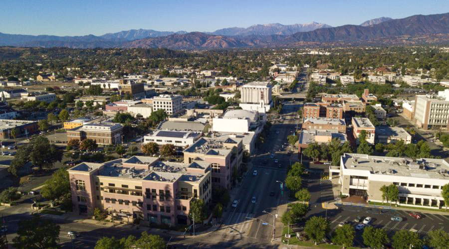 ¿Cuáles son las opciones de vehículos más populares en Pomona?